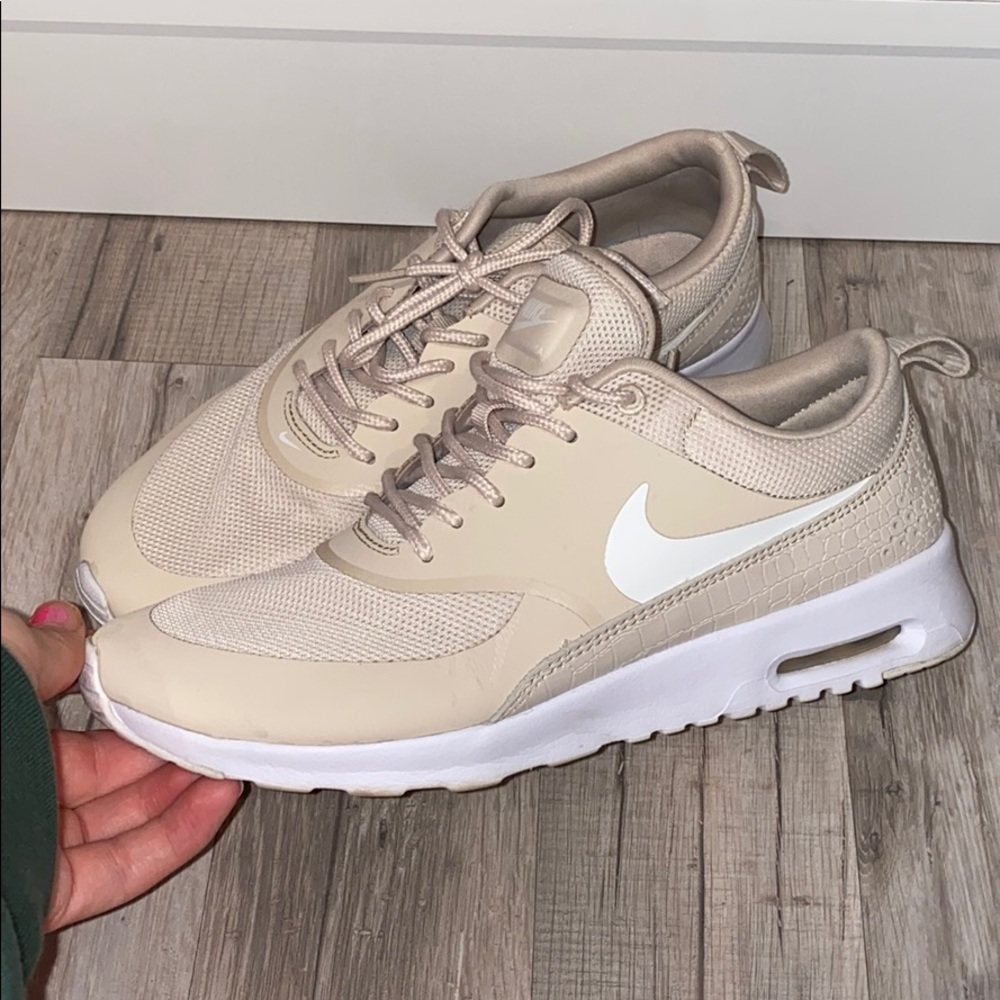 Nike shoes